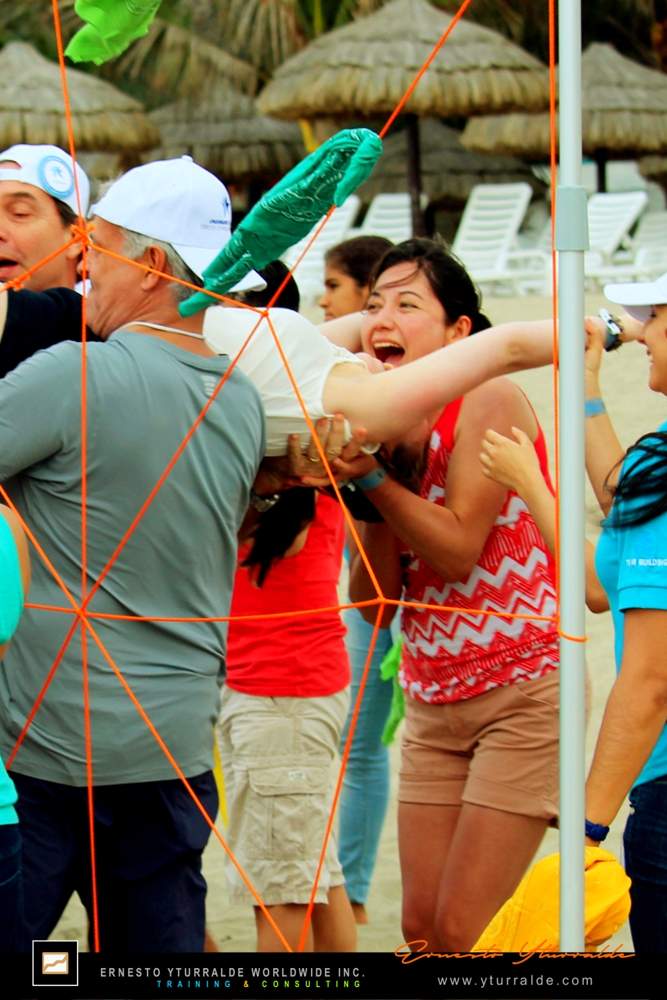 Quito Team Building, programas corporativos full-day para desarrollar las nuevas habilidades de tus equipos de trabajo remotos frente a los cambios