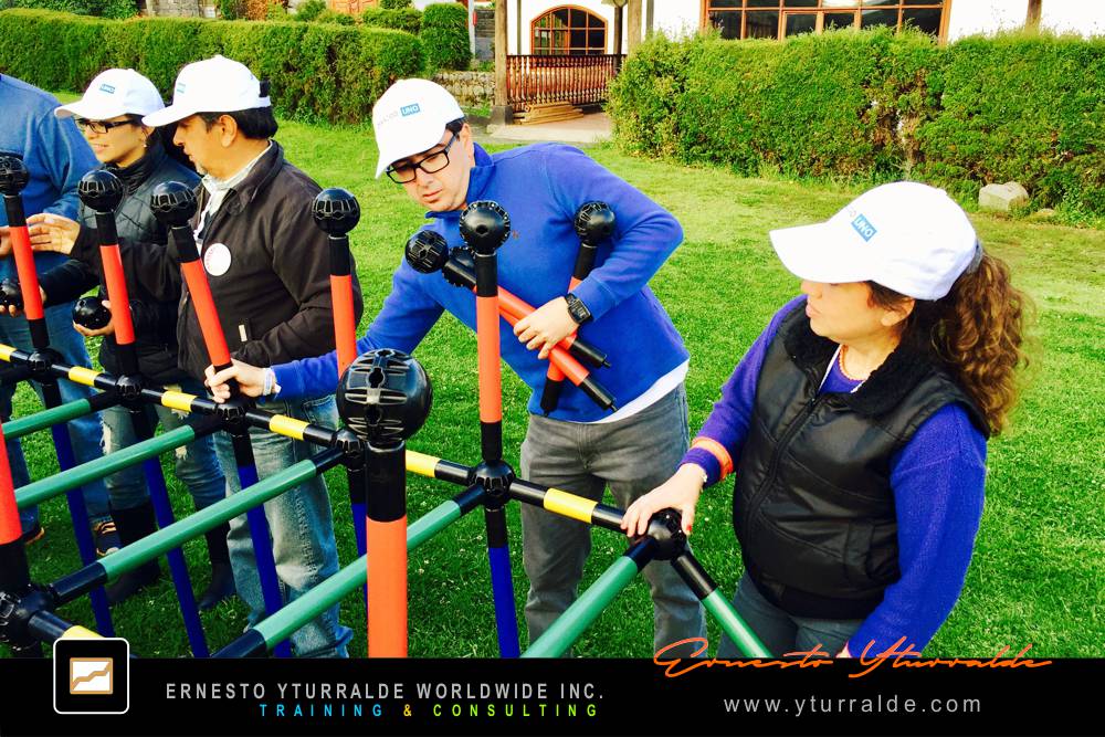 Team Building Quito - Talleres de Cuerdas Quito | Team Building Empresarial para el desarrollo de equipos de trabajo