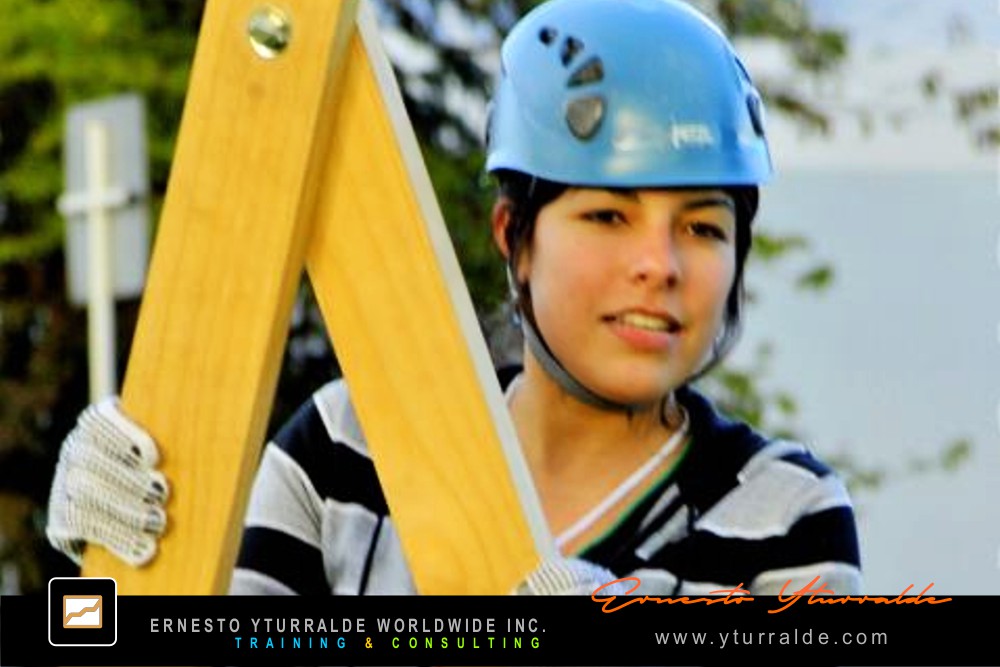 Team Building Quito - Talleres de Cuerdas Quito | Team Building Empresarial para el desarrollo de equipos de trabajo