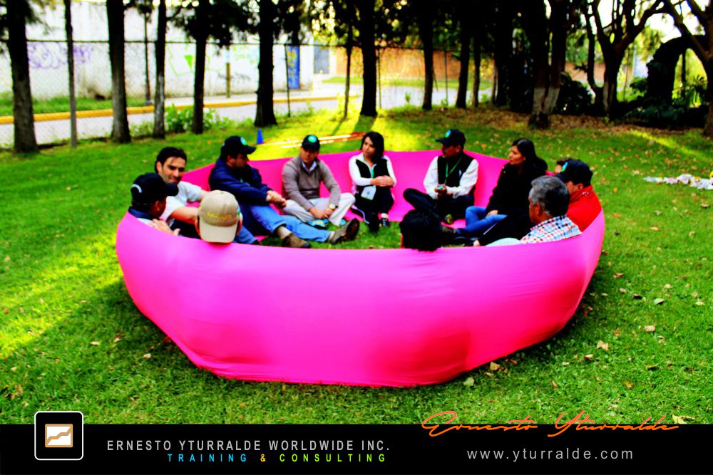 Team Building Quito - Talleres de Cuerdas Quito | Team Building Empresarial para el desarrollo de equipos de trabajo