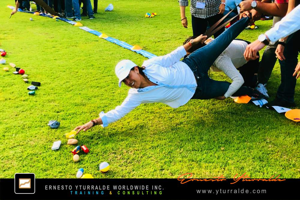 Team Building Quito - Talleres de Cuerdas Quito | Team Building Empresarial para el desarrollo de equipos de trabajo