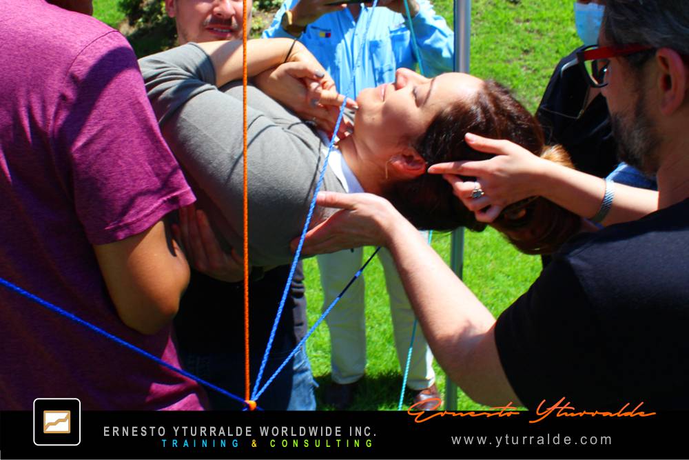 Team Building Quito - Talleres de Cuerdas Quito | Team Building Empresarial para el desarrollo de equipos de trabajo